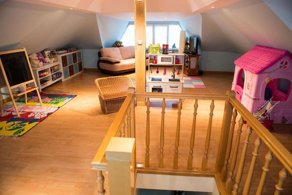 Chalet De 5 Habitaciones En La Sierra De Madrid El Olivo De Miraflores ميرافلوريس ذي لا ثييرا المظهر الخارجي الصورة