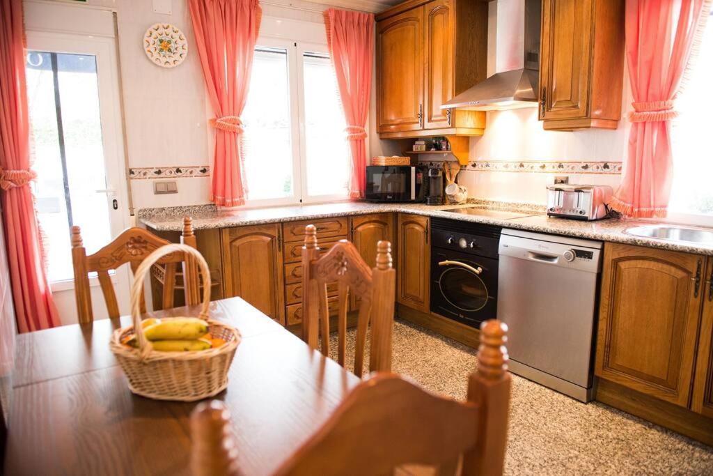 Chalet De 5 Habitaciones En La Sierra De Madrid El Olivo De Miraflores ميرافلوريس ذي لا ثييرا المظهر الخارجي الصورة